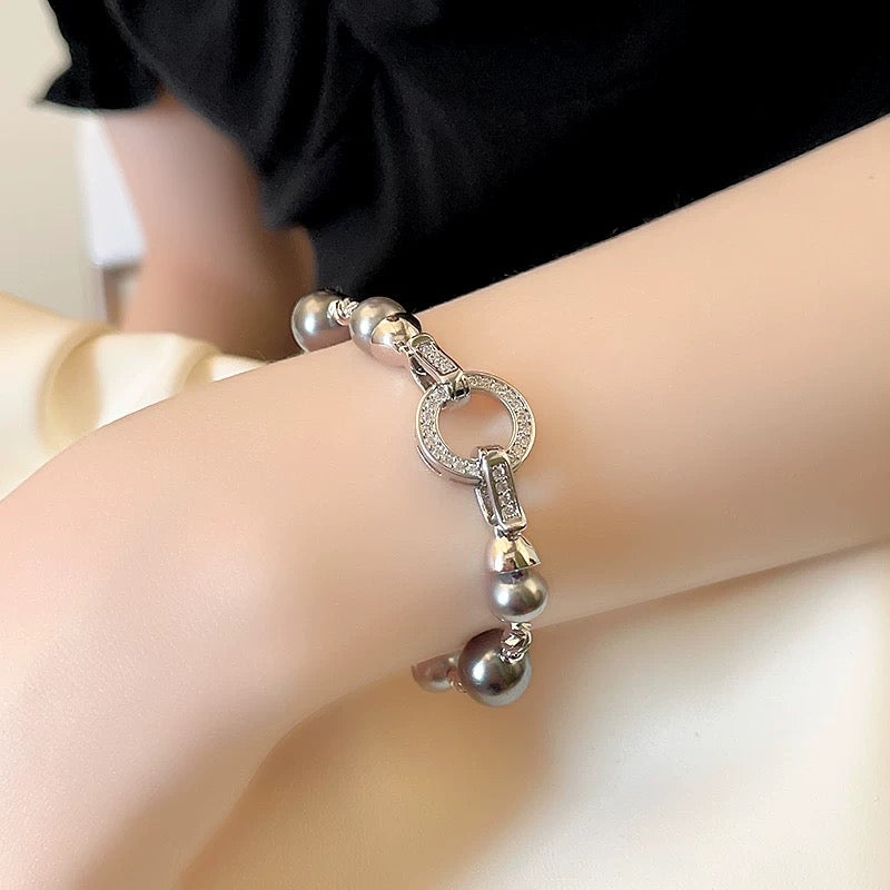 JOSI Misty Pearl — Grey Pearl Beaded Bracelet JG201