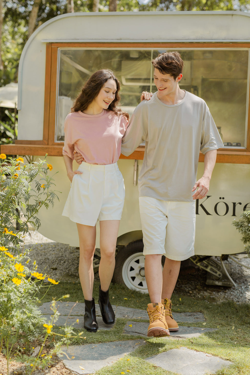 NHO DYNAMITE OVERSIZED CREW NECK T-SHIRT